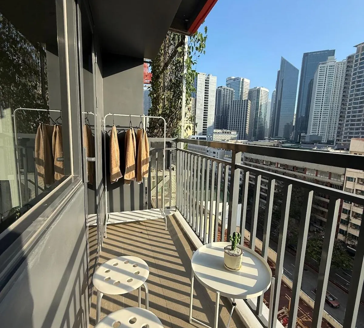Mjm Cityscape At Red Residences Manila